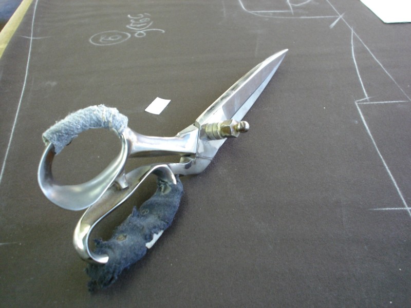 Disegno e taglio sartoriale Bon Ton