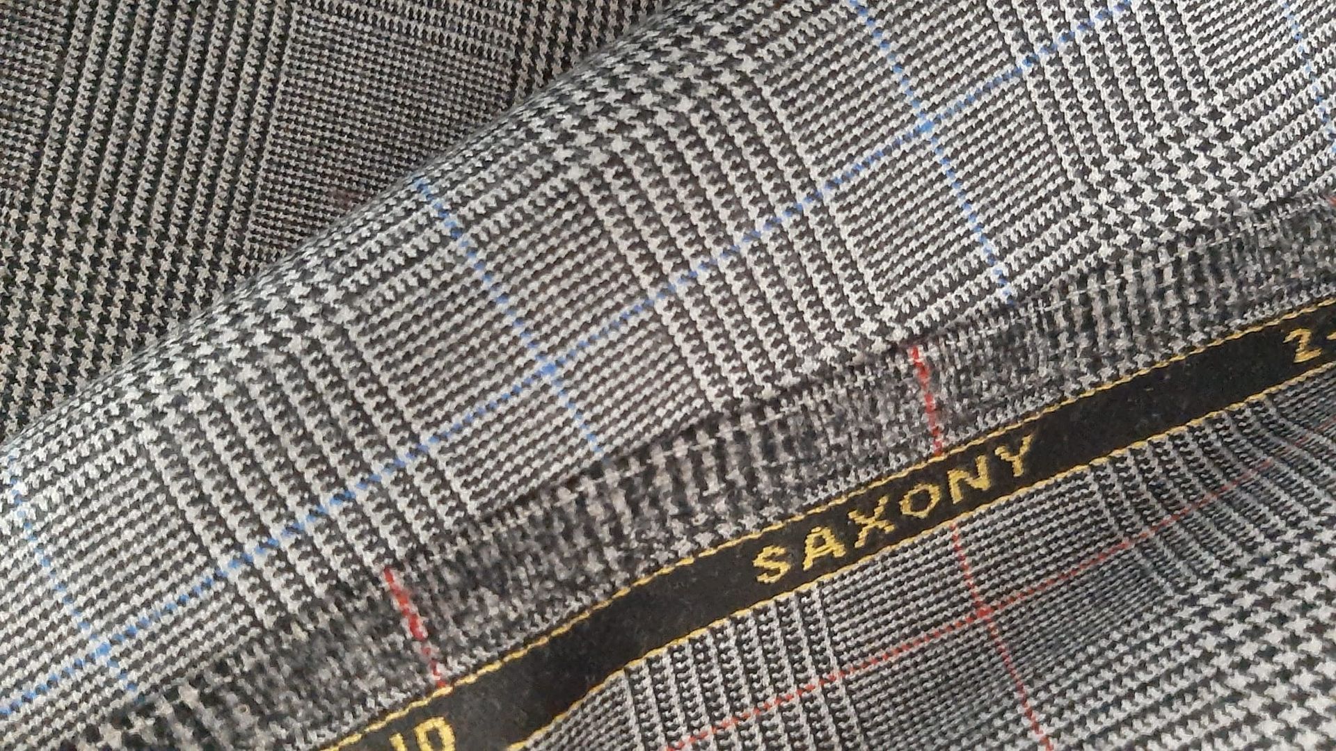Tessuti sartoriali a quadri classici